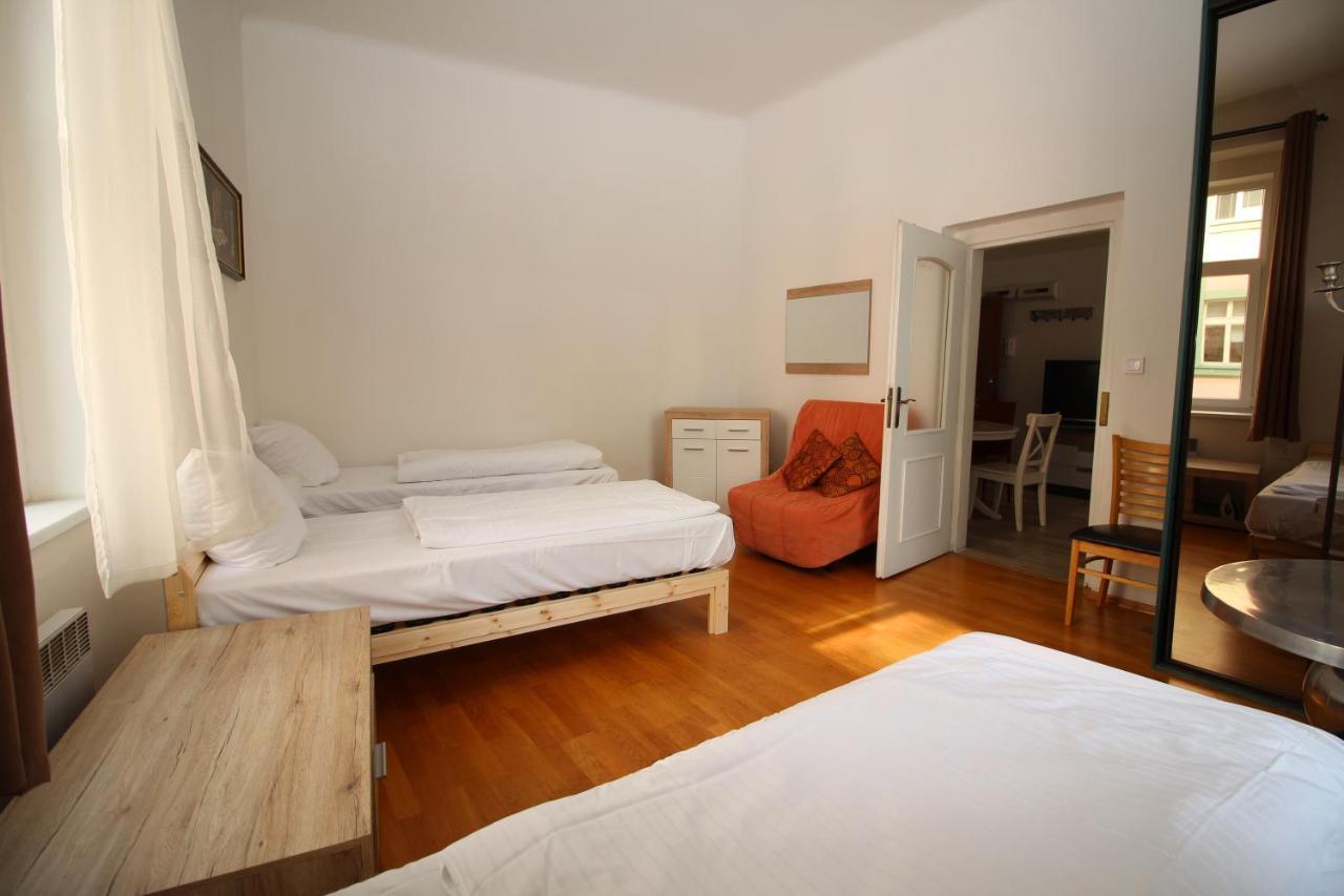 Residence Praha Aparthotel Bagian luar foto